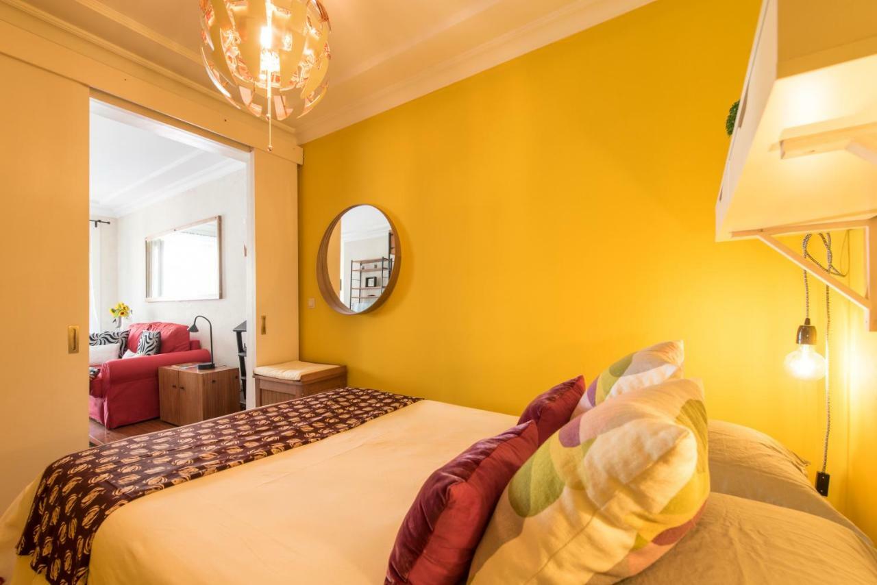 Cozy Apartment In Historic Center Lisabona Exterior foto