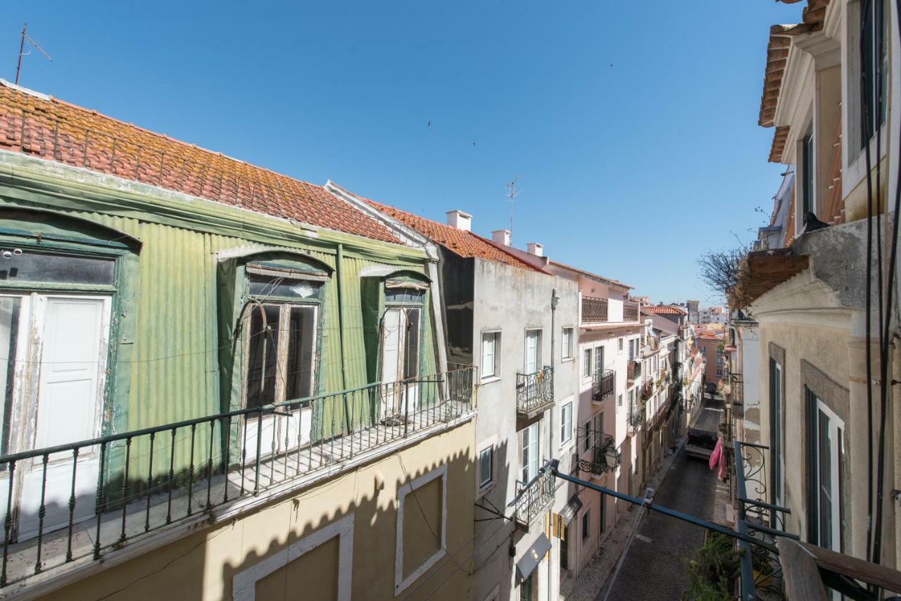 Cozy Apartment In Historic Center Lisabona Exterior foto