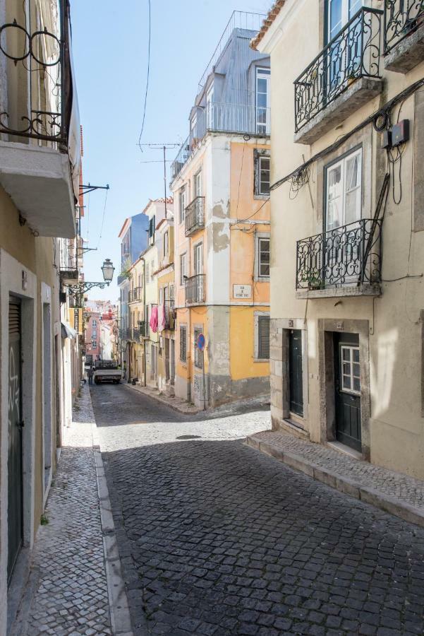 Cozy Apartment In Historic Center Lisabona Exterior foto